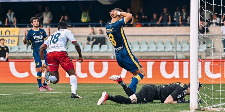 Ghana’s Black Stars forward Caleb Ekuban scores in Genoa’s away win over Hellas Verona