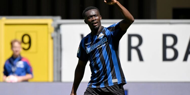German-born Ghanaian forward Sirlord Calvin Conteh scores for Paderborn in Bundesliga 2