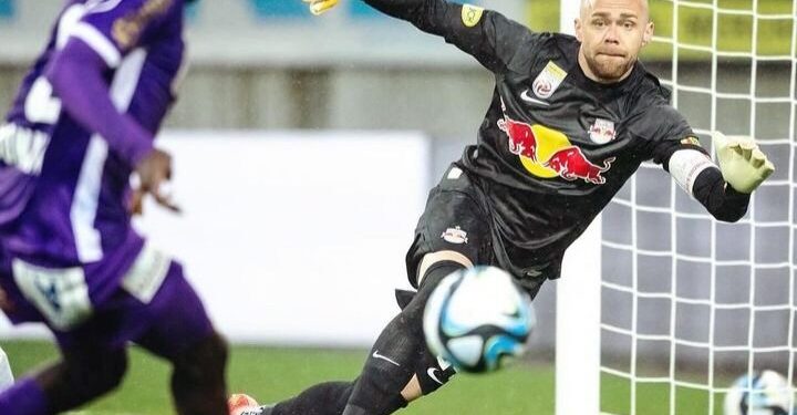 Ghanaian defender Solomon Bonnah scores against RB Salzburg for SK Austria Klagenfurt