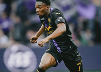 VIDEO: Watch Francis Amazu’s brilliant goal in RSC Anderlecht win over Union Saint-Gilloise