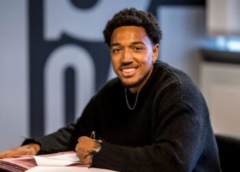 German-born Ghanaian defender Anton Donkor joins Schalke 04