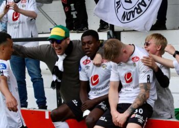 Ghanaian youngster Edmund Baidoo scores in Sogndal’s narrow defeat to IK Start in Norway