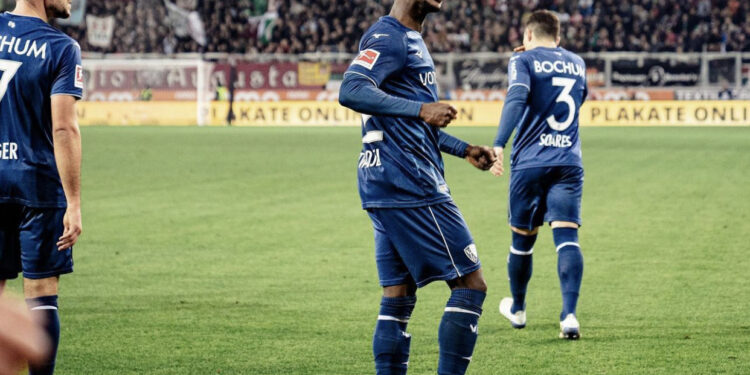 Christopher Antwi-Adjei scores in Bochum’s 4-1 defeat to Werder Bremen in Bundesliga