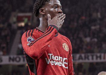 England’s rising star Kobbie Mainoo scores in Manchester United’s crucial win over Newcastle United