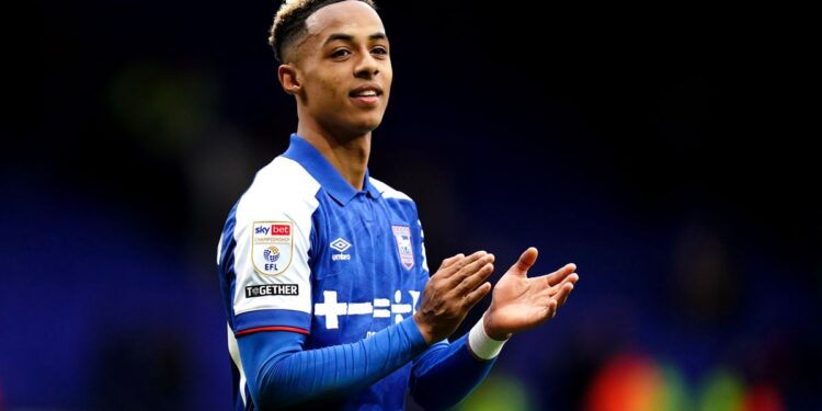 Ajax in advanced talks to sign Chelsea youngster Omari Hutchinson