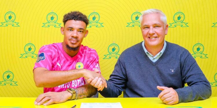 Bafana Bafana goalkeeper Ronwen Williams extends his contract to 2028 for Mamelodi Sundowns