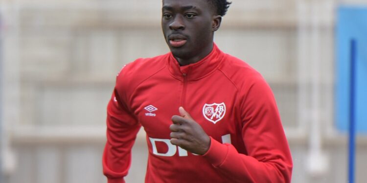 Abdul Mumin: The defensive rock revitalizing Rayo Vallecano’s defense