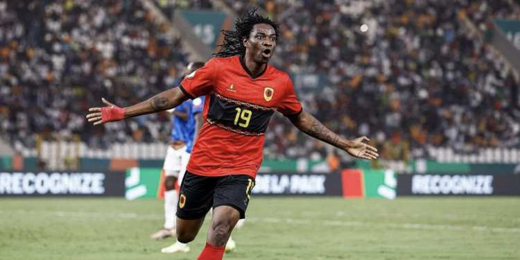 Transfer News: Simba SC interested in signing Angolan forward Mabulu