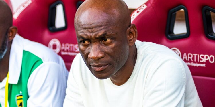 “The senior players failed to give the young players enough mentorship” – Kotoko coach Prosper Narteh Ogum 