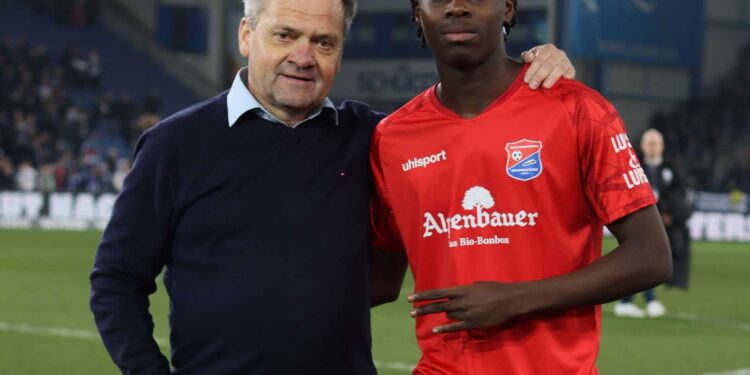 Bayern Munich sign Ghanaian rising star Gibson Nana Adu from SpVgg Unterhaching