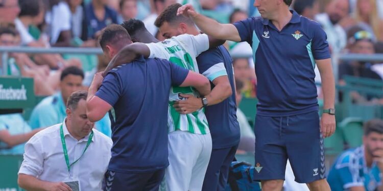 Ghanaian midfielder Mawuli Mensah delighted after successful injury operation