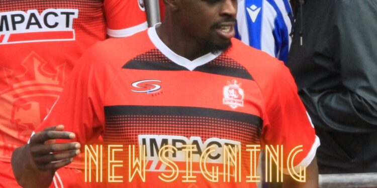 CONFIRMED: Alfreton Town sign Ghanaian midfielder Jed Abbey