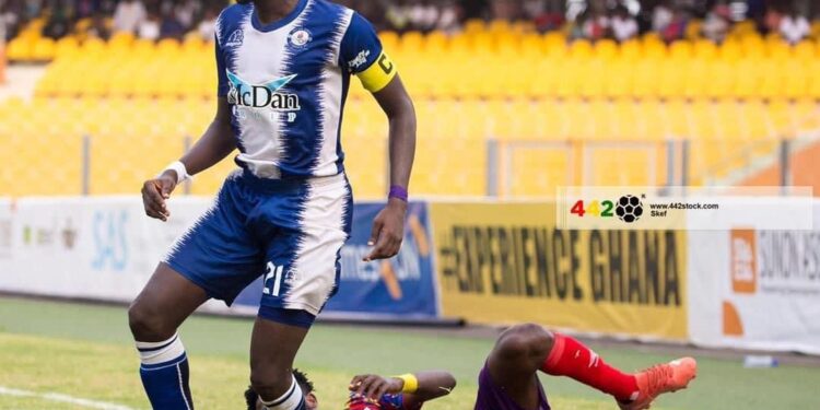 Hearts of Oak sign former Great Olympics captain Kasim Razak