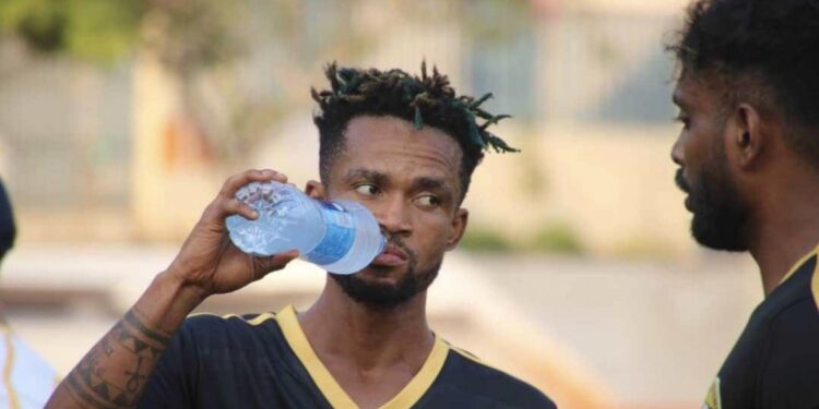 “Pay us around GHc10,000 a month if you want us to stay” – Ex-Kotoko defender Richard Osei Agyemang tells GPL clubs