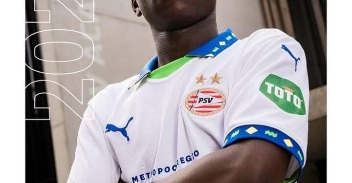 Ghanaian teenager Obama Appiah signs first professional contract with Dutch giants PSV Eindhoven