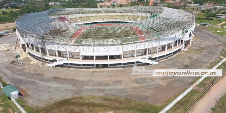Sports Minister Mustapha Ussif announces ongoing roofing at Sekondi Essipong stadium