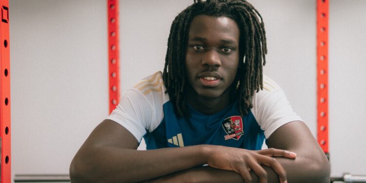 VIDEO: Watch Johnly Yfeko’s first interview after signing for Exeter City