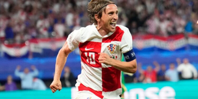 Luka Modric Age, Height, Net Worth, Wife, Kids, Parents