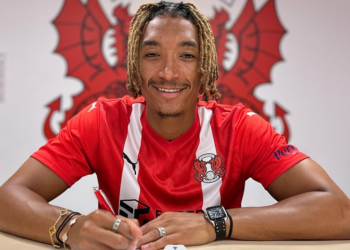 English-born Ghanaian defender Sean Clare joins Leyton Orient on a three-year contract