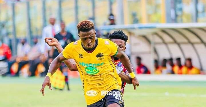 Former Asante Kotoko defender Patrick Asmah joining Hearts of Oak