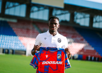 Czech giant Viktoria Plzeň sign Ghanaian forward Prince Kwabena