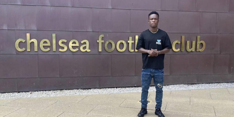 Ghanaian midfield prospect Vincent Mobilla begins training with Chelsea FC