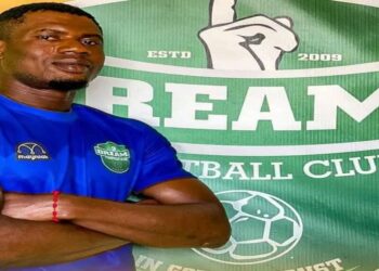 Dreams FC sign former Hearts of Oak goalkeeper Richmond Ayi on a two-year