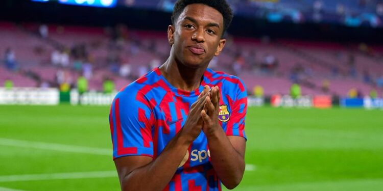 “Alejandro Balde is my role model, I hope to compete with him” – New Barcelona defender David Oduro