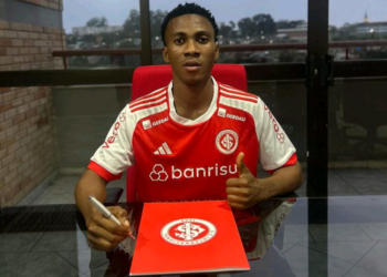 Brazilian club SC Internacional sign Ghanaian youngster Benjamin Arhin