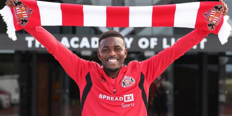 PHOTOS: Sunderland unveils Ghanaian midfielder Salis Abdul Samed on season-long loan