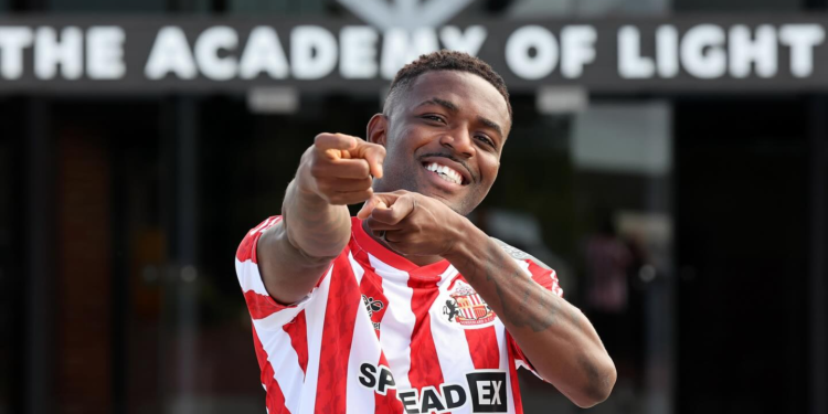 PHOTOS: Sunderland unveils Ghanaian midfielder Salis Abdul Samed on season-long loan
