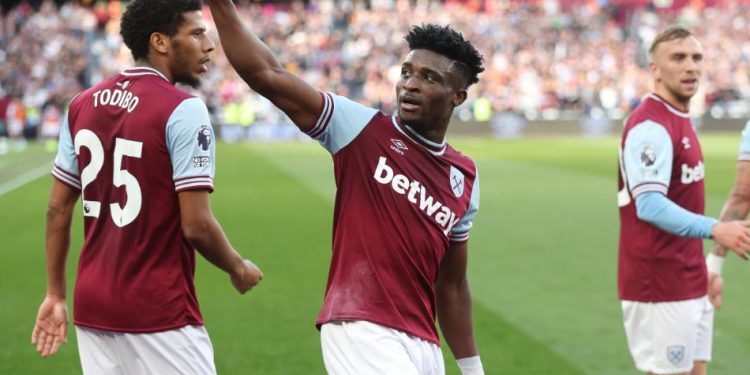 West Ham star Jarrod Bowen lauds “perfect” timing of Mohammed Kudus’ goal in victory over Ipswich