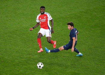 Thomas Partey dazzles as Arsenal beat PSG in Champions League