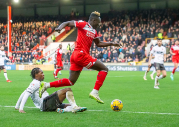 Daniel Agyei grabs two assists as Leyton Orient thump Blackpool