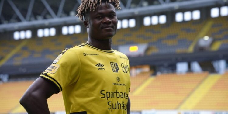 Exclusive: Freiburg, Sheffield United chase Black Stars new boy Terry Yegbe