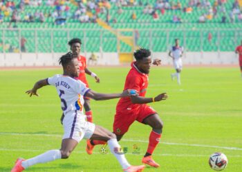 “Osei Asibey is a very strong defender and gave me a tough time” – Kotoko striker Albert Amoah confesses