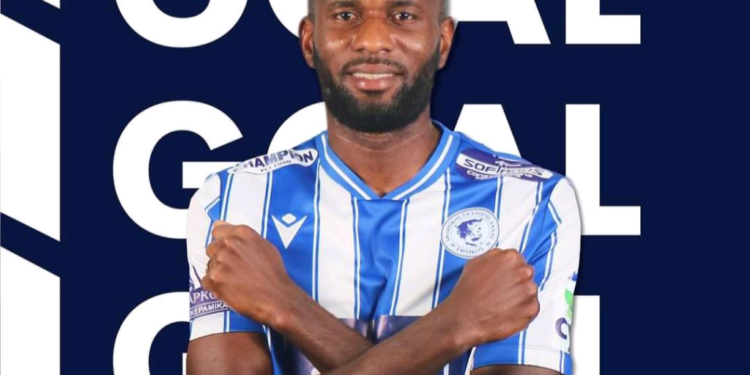 Ghanaian midfielder Emmanuel Lomotey scores in Achnas 2-2 draw against Apollon in Cyprus