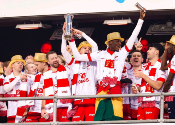 Maxwell Woledzi wins Norway Elite Cup trophy with Fredrikstad FK
