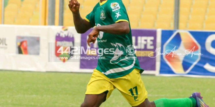 Hearts of Oak eye Isaac Mintah amid Asante Kotoko interest