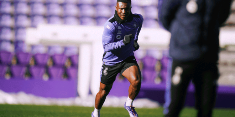 Joseph Aidoo injured in Valladolid’s heavy defeat to Athletic Bilbao