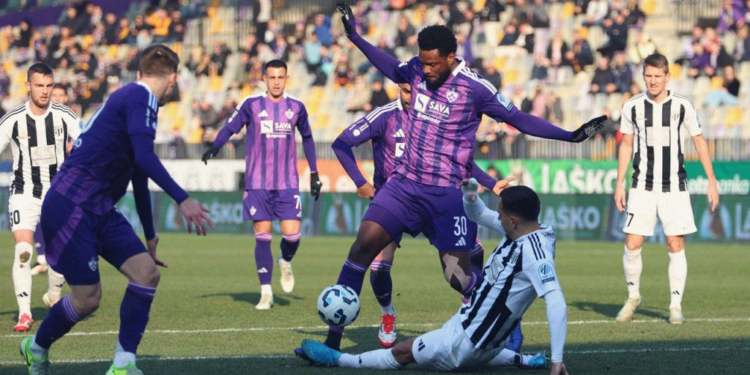 Benjamin Tetteh scores as NK Maribor win against Mura in Slovenia