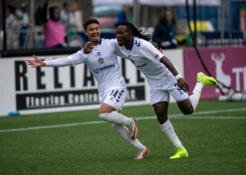 Ghanaian center-back Wahab Akwei scores winner for El Paso Locomotive FC in USL