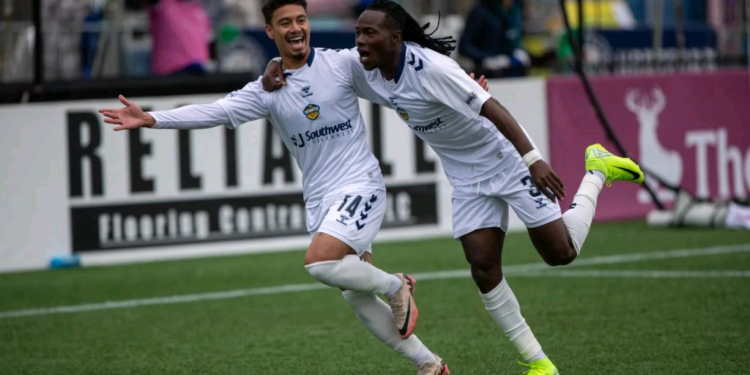 Ghanaian center-back Wahab Akwei scores winner for El Paso Locomotive FC in USL