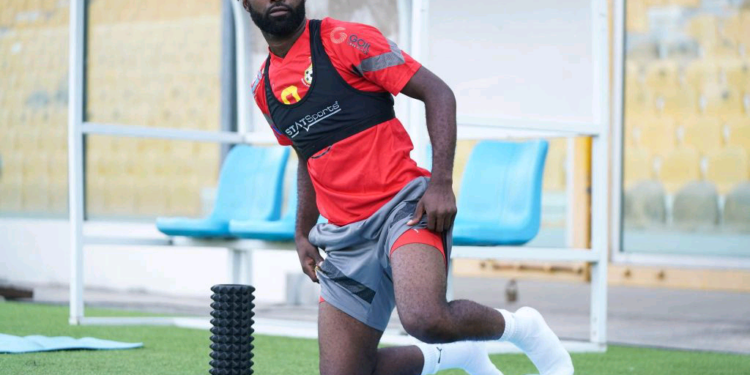 Akonnor urges local players to prove themselves in Black Stars squad