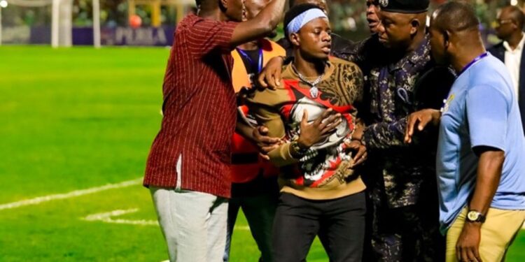 Pitch invader sentenced to 100 days in prison after disrupting Ghana vs Chad match in Accra