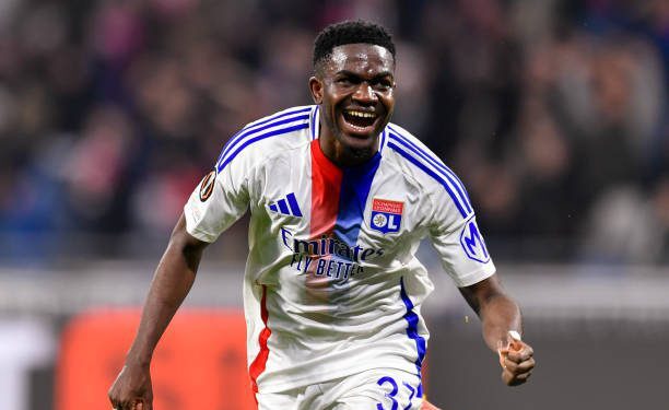 Ernest Nuamah earns spot in Europa League Team of the Week