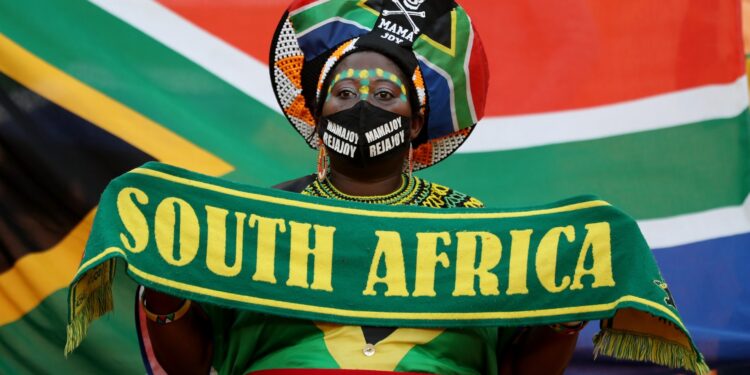 ‘South Africa football is in a healthy state’ – Stellenbosch head coach Steve Barker