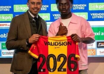 Dutch-Ghanaian forward Ofosu Boakye signs first professional contract with Go Ahead Eagles