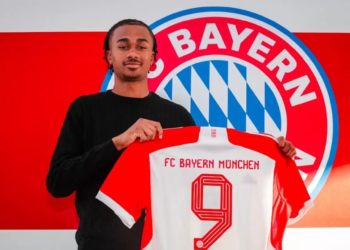 Jonah Kusi-Asare is a young striker with enormous potential, says Bayern Munich Sporting Director