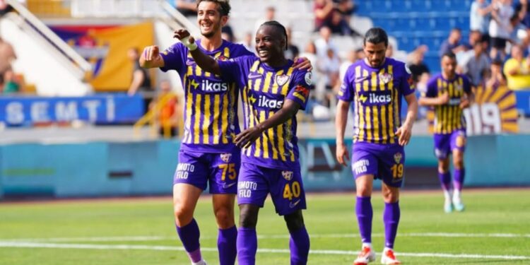 Prince Ampem scores as Eyüpspor secure victory in final home game